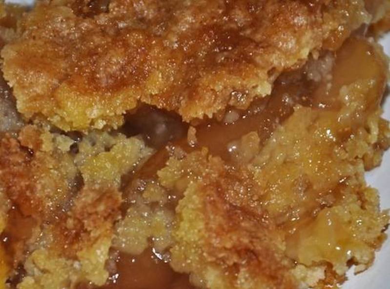 Caramel Apple Dump cake recipe with 4 ingredients 5 | Just ...